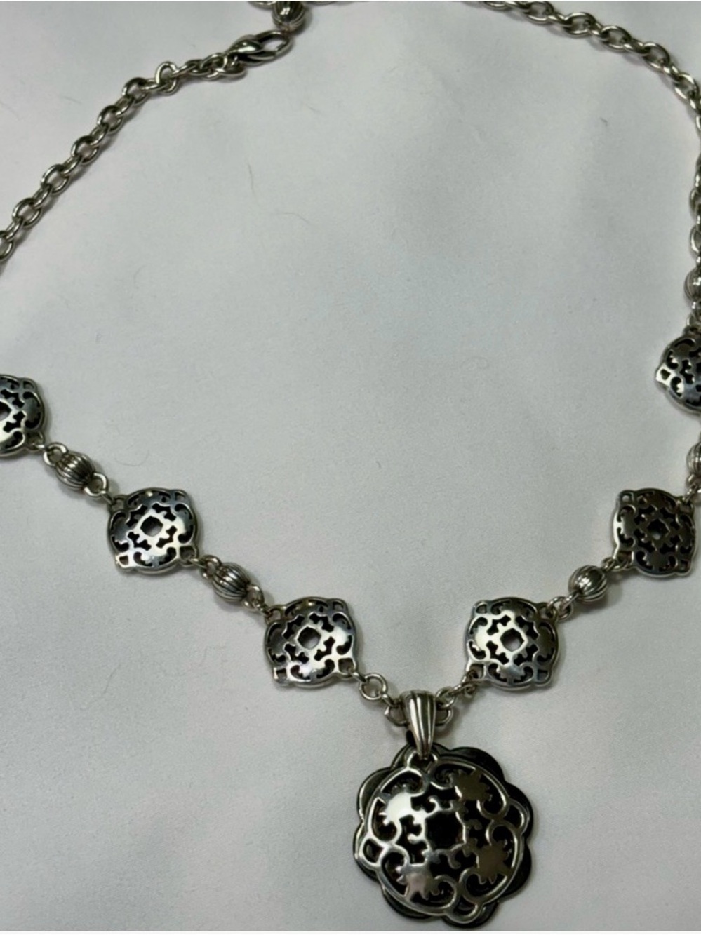 Brighton Flora Reversible Medallion Black Enamel Silver Plated Collar Necklace - Picture 5 of 5